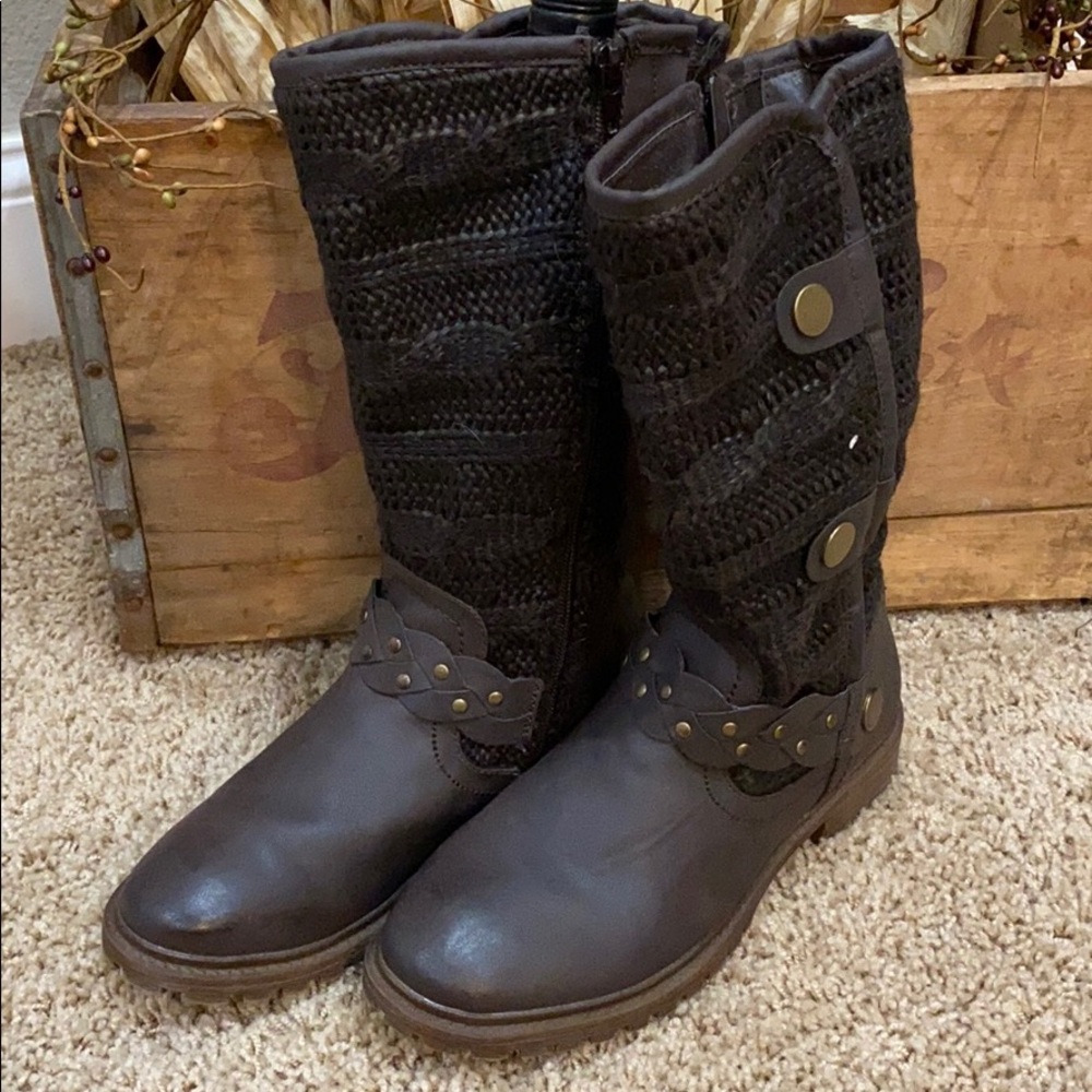 Muk Luks Boots